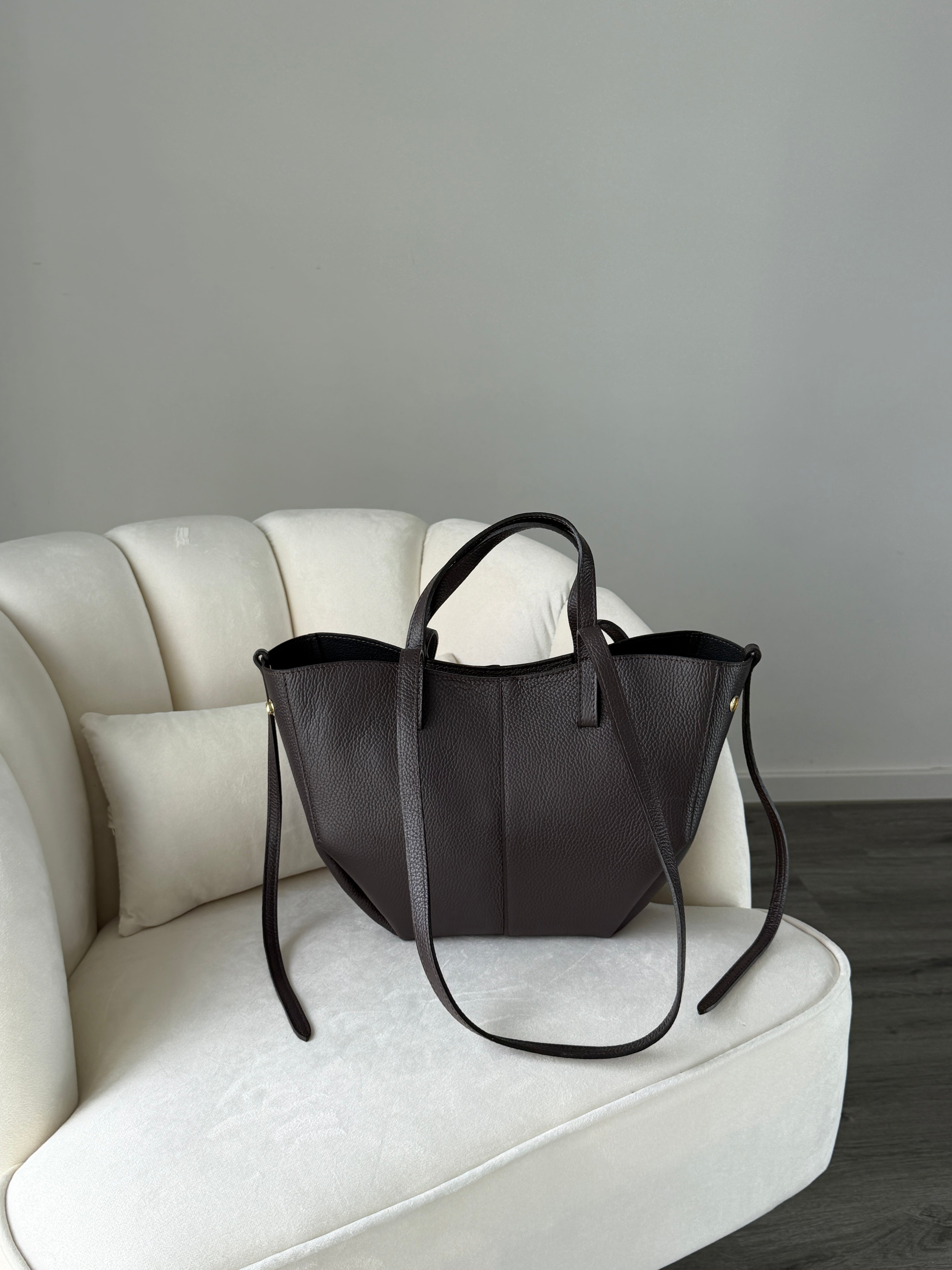 LAURA Chocolate Leather Bag Shopper Medium
