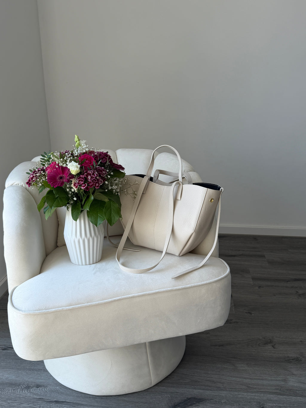 LAURA Cream Leather Bag Shopper Medium