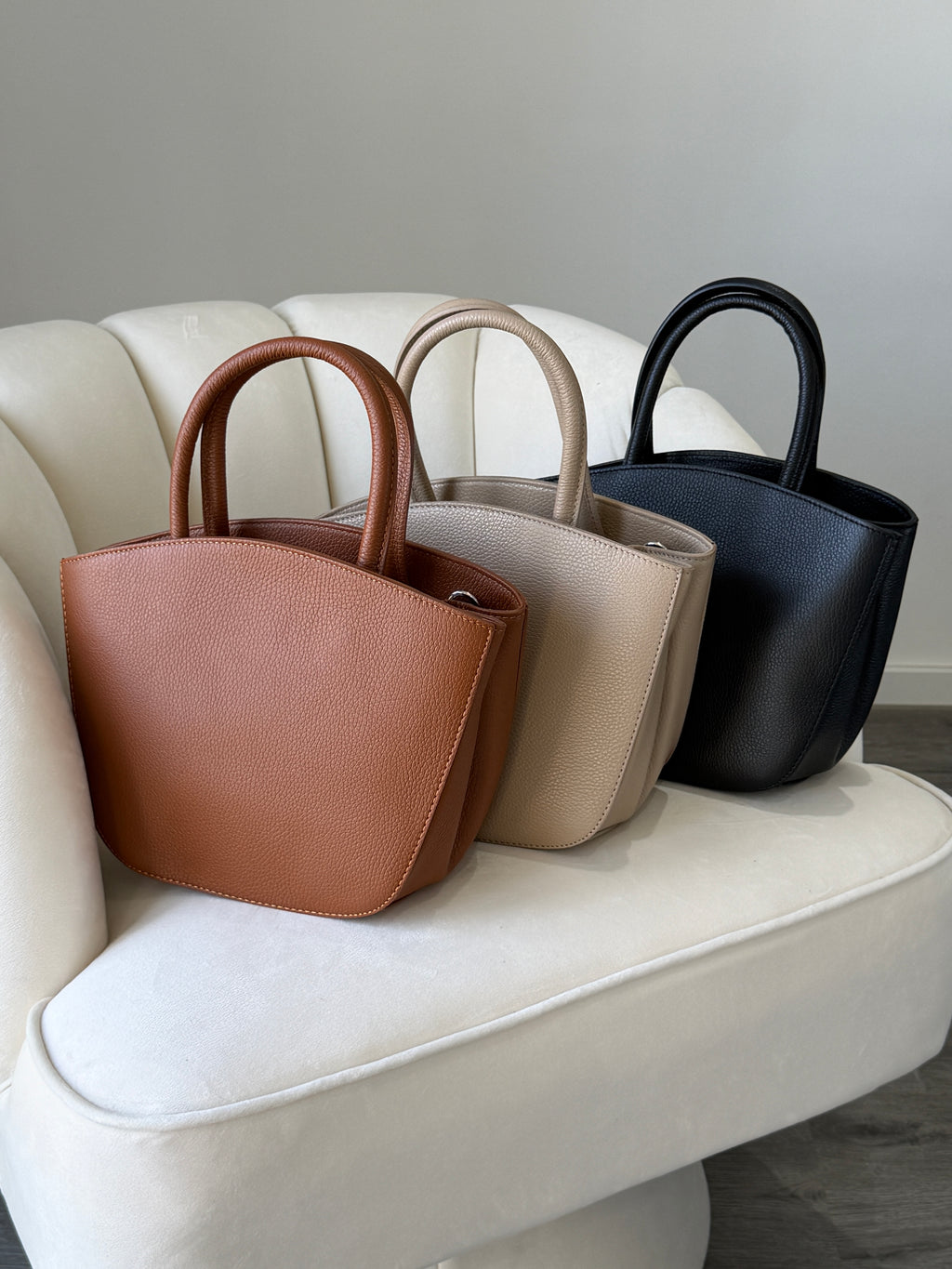 DIANA Black Leather Bag