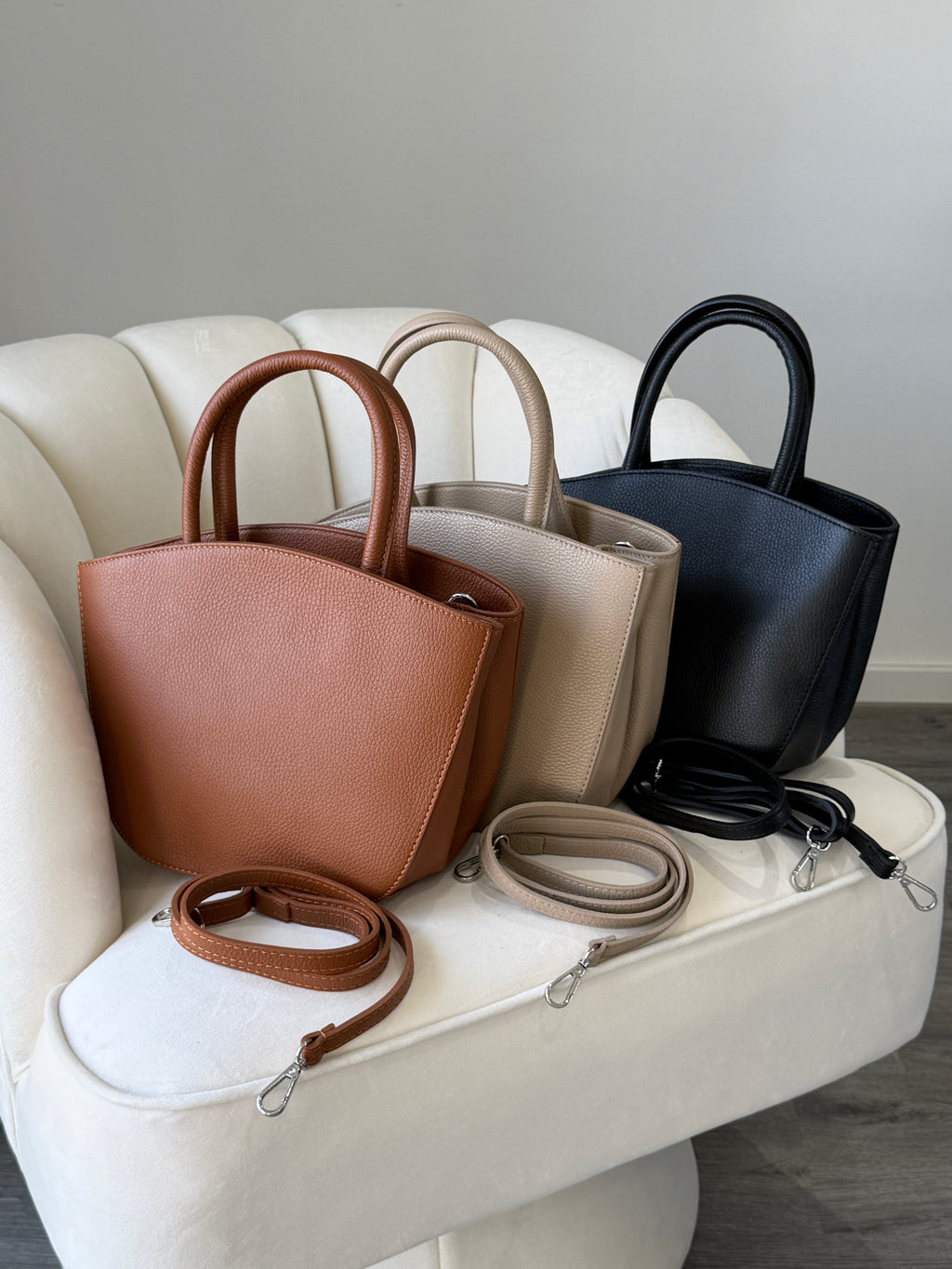 DIANA Black Leather Bag