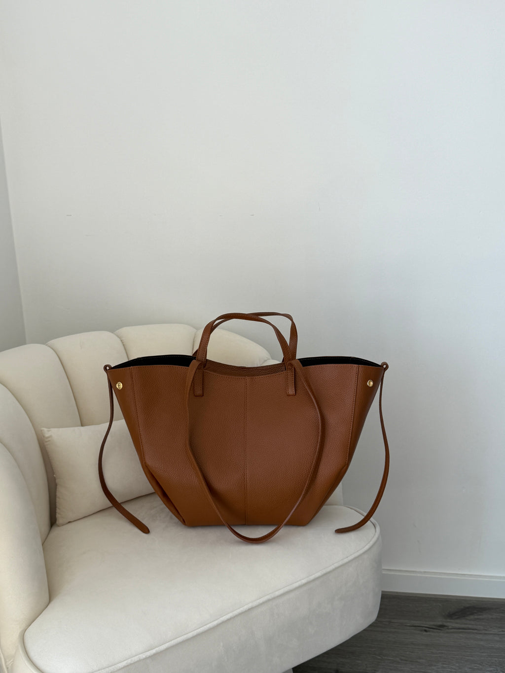 LAURA Cognac Leather Bag Shopper Large