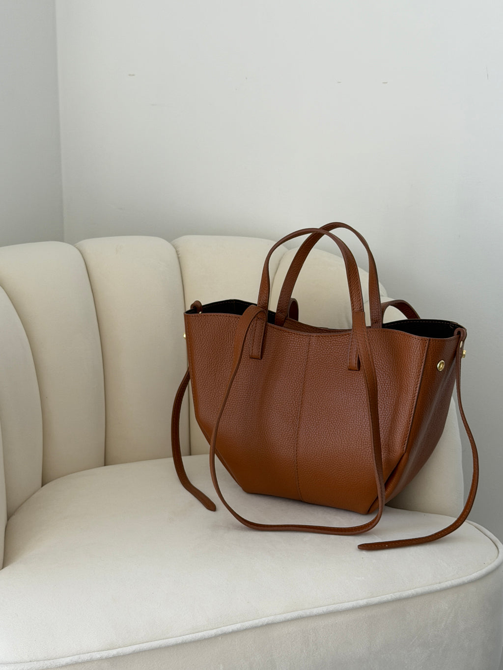 LAURA Cognac Leather Bag Shopper Medium