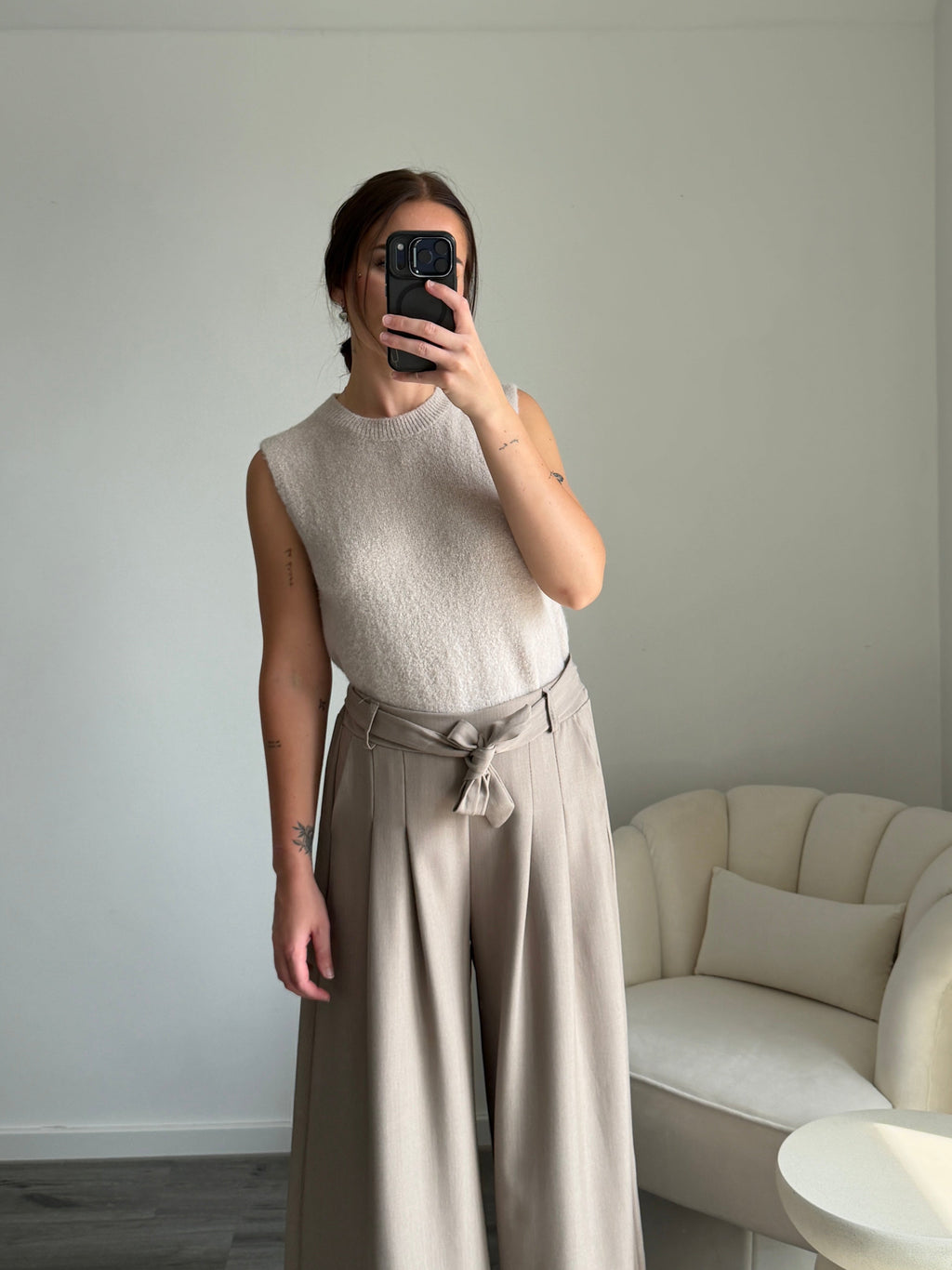 ALICE Beige Sweater