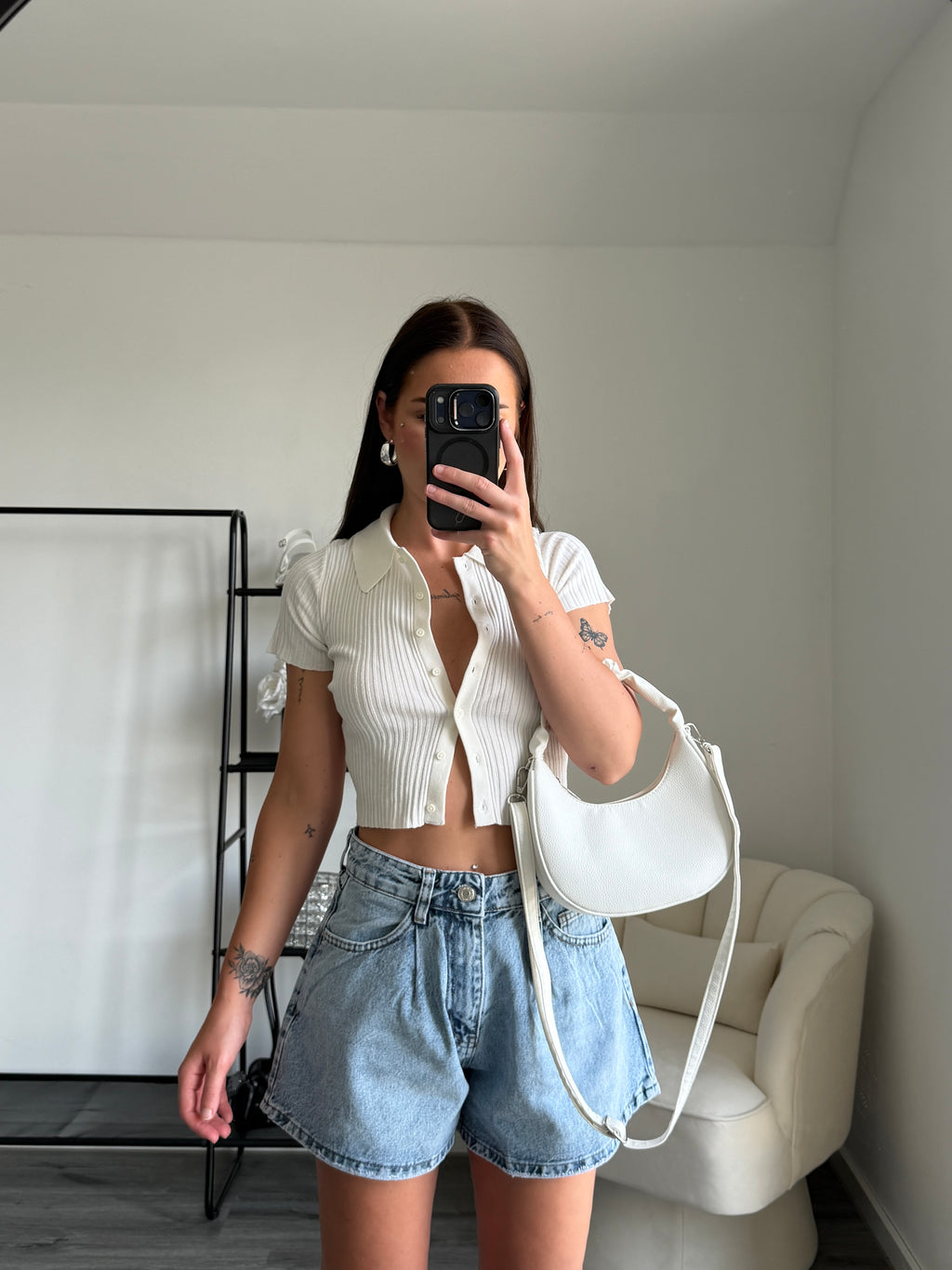 HANDS OFF Jeans Shorts