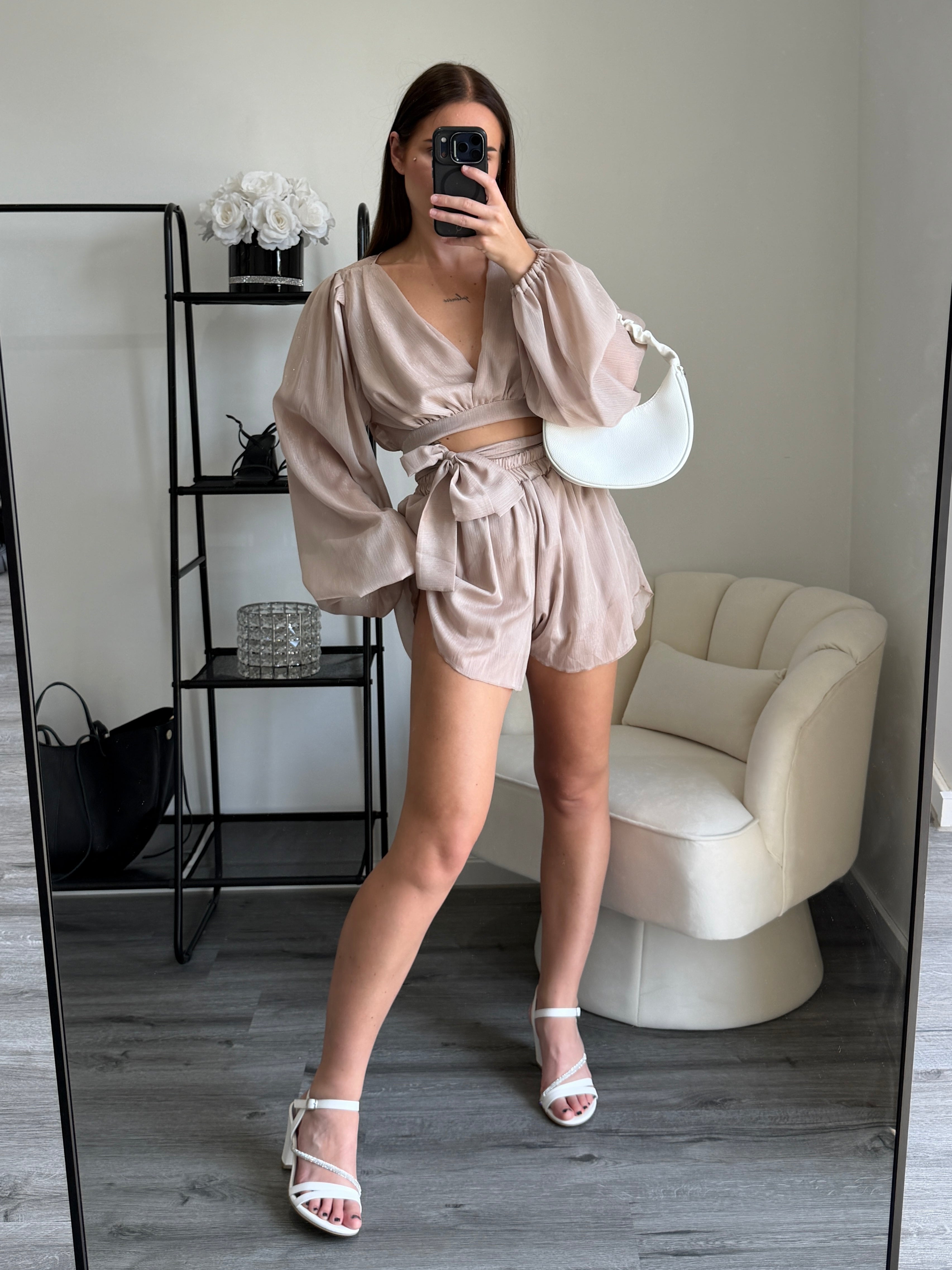 AMY Viscose Beige Silver Thread Set