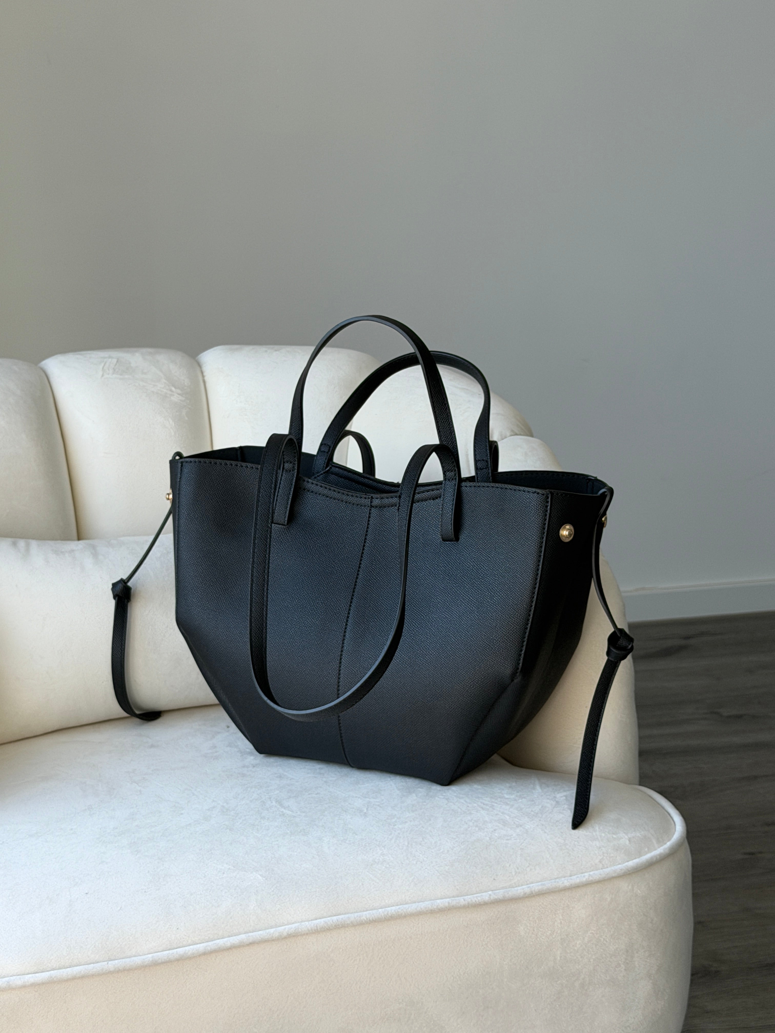 LAURA Black Vegan Leather Bag Shopper Medium