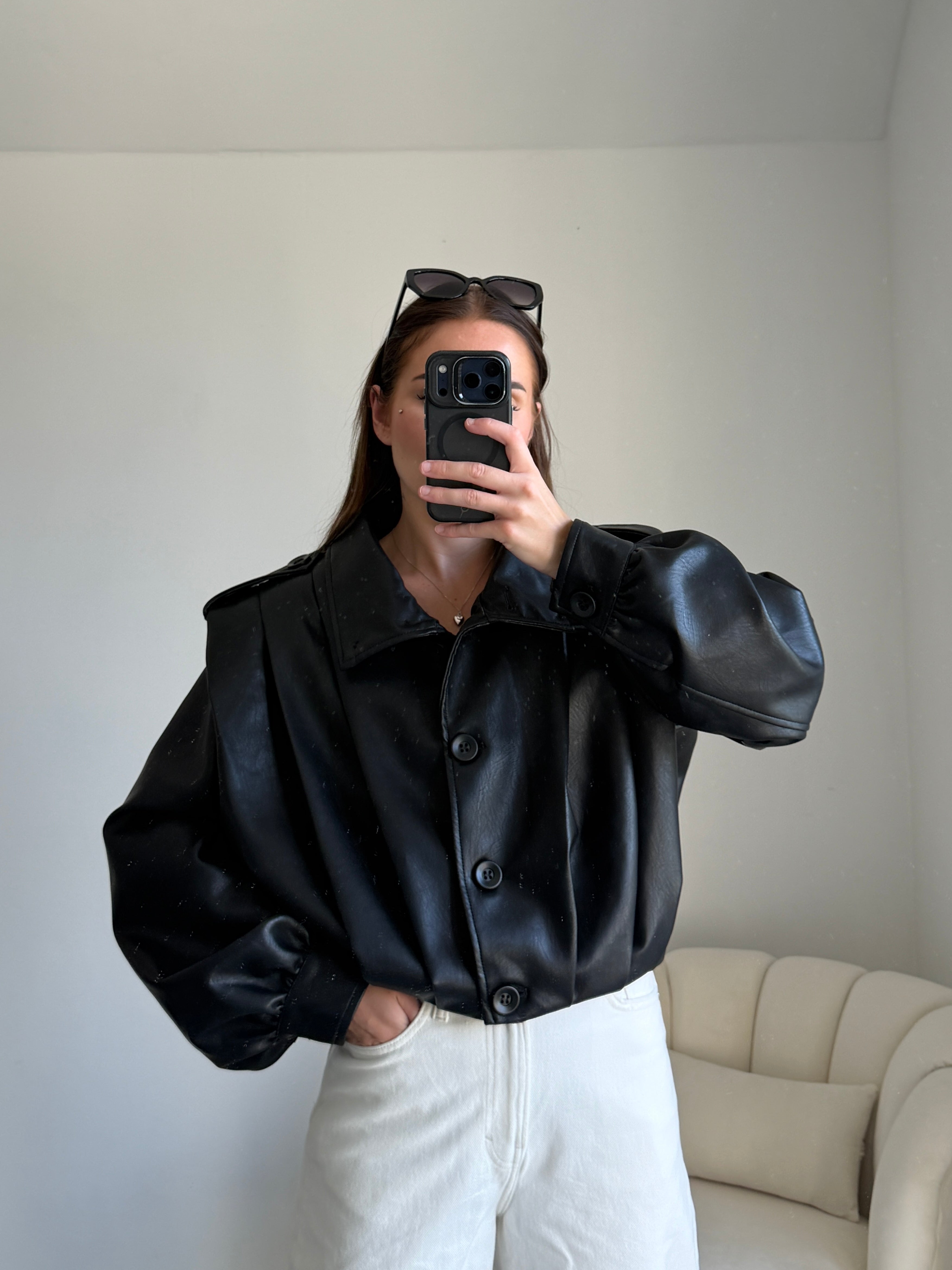 MOLLY Black Jacket