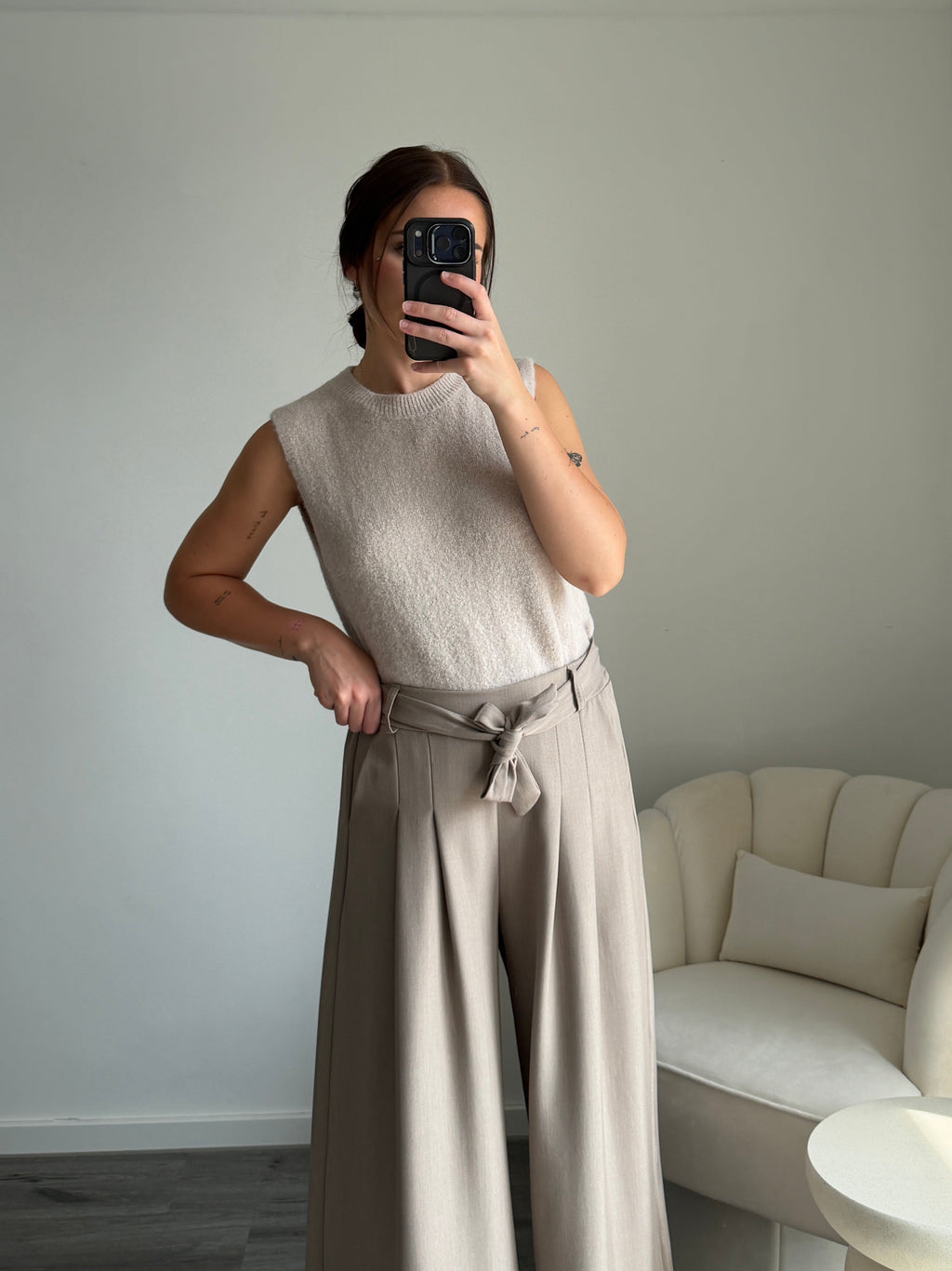 ALICE Beige Sweater