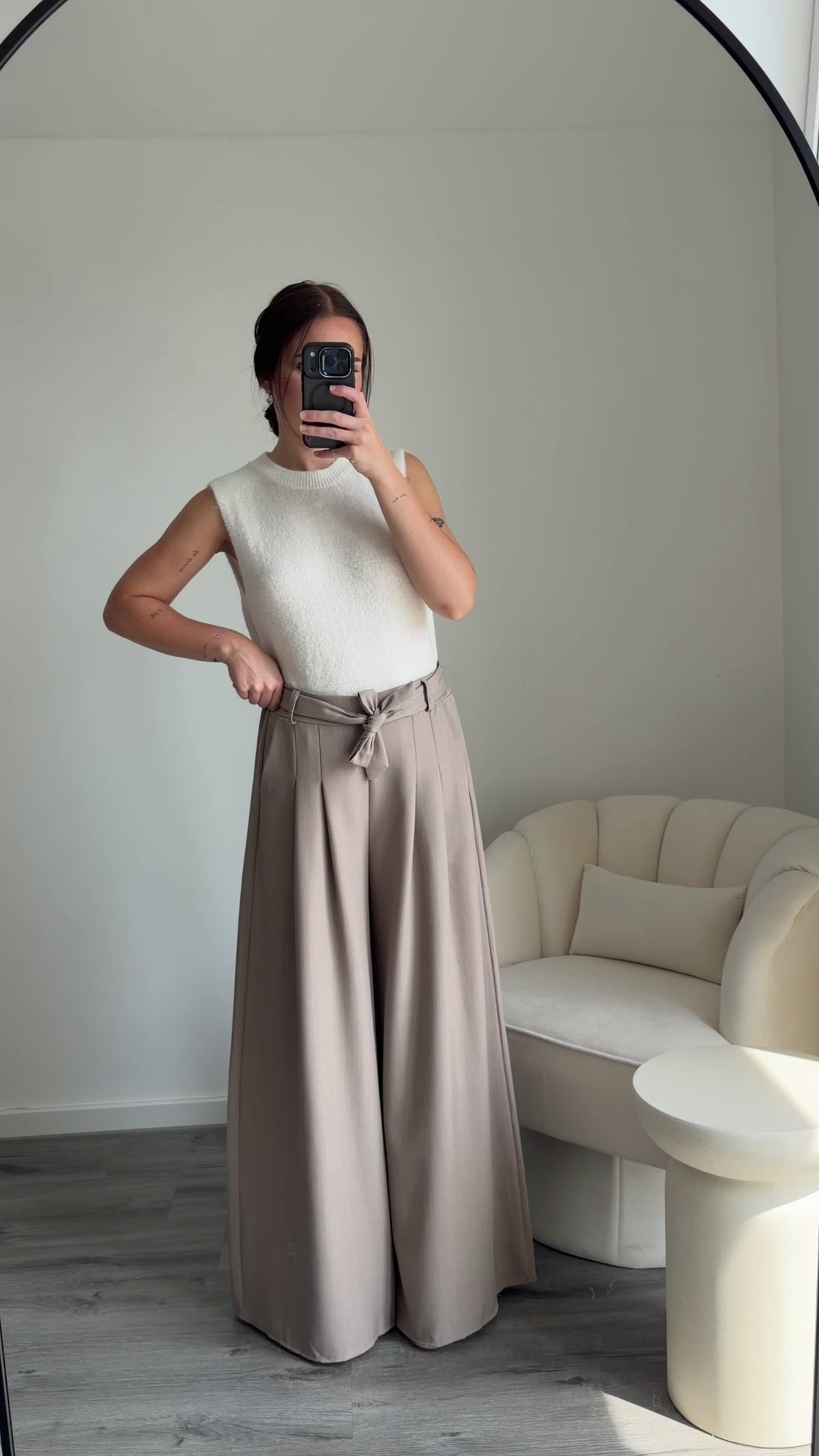 LORETTA Beige Pants