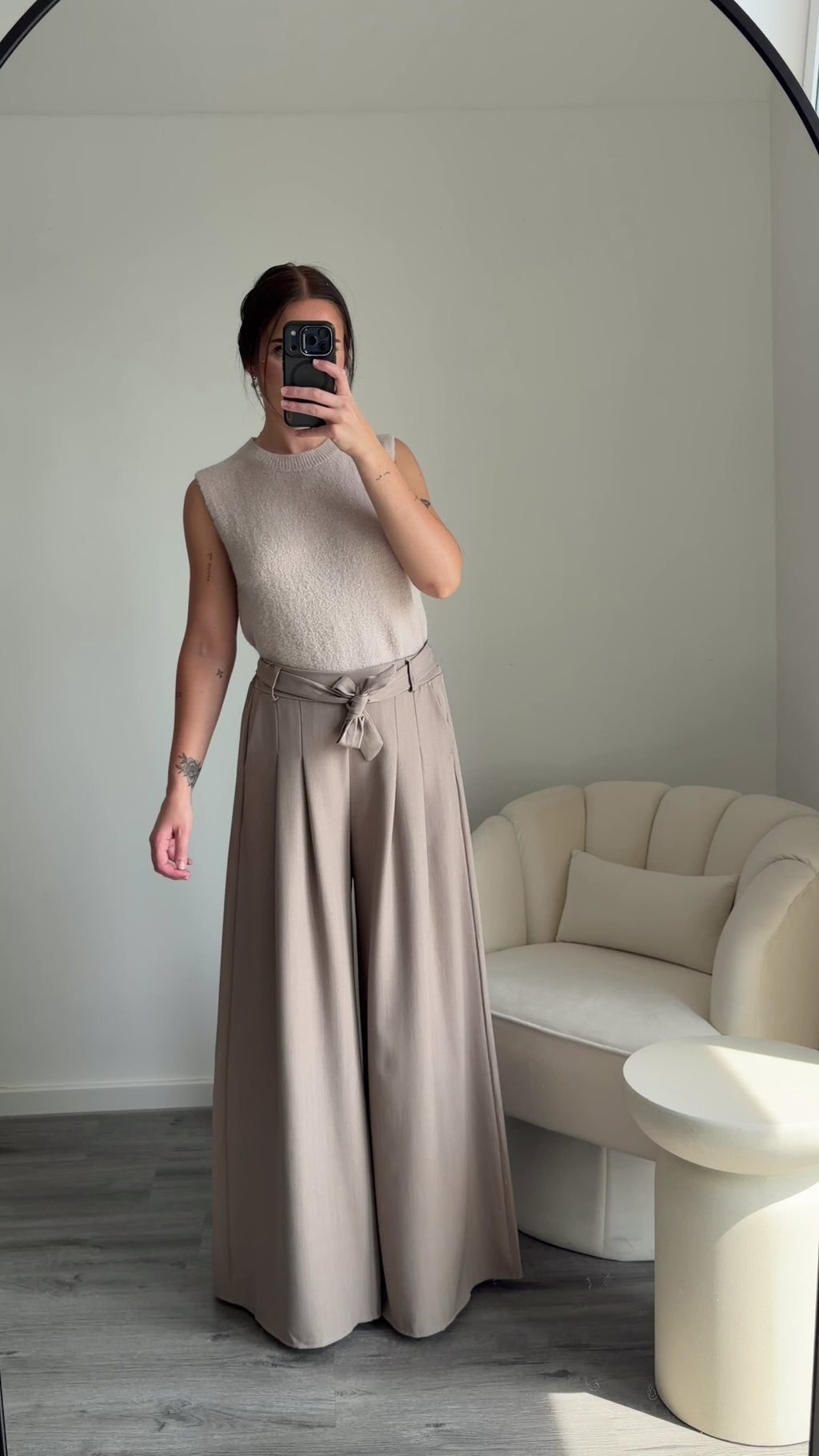 ALICE Beige Sweater