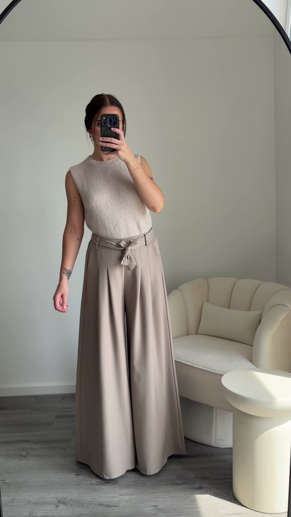ALICE Beige Sweater